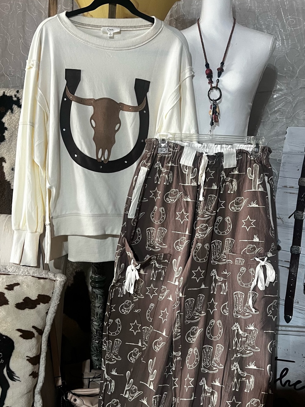 Boho Western-Print Wide Leg Pants in Brown